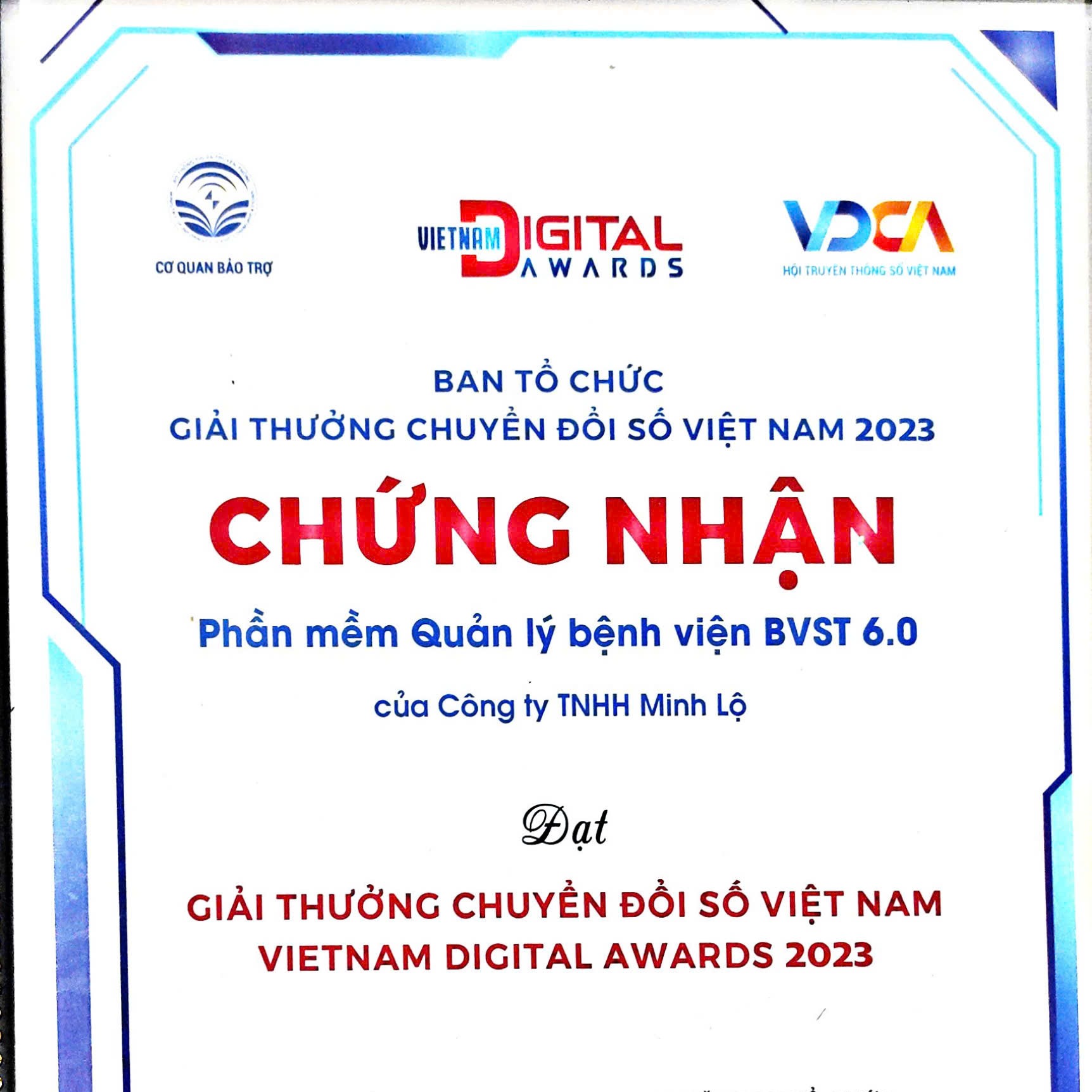 Chứng nhận Giải thưởng Chuyển đổi số Việt Nam VDA do Việt Nam Digital Awards trao tặng